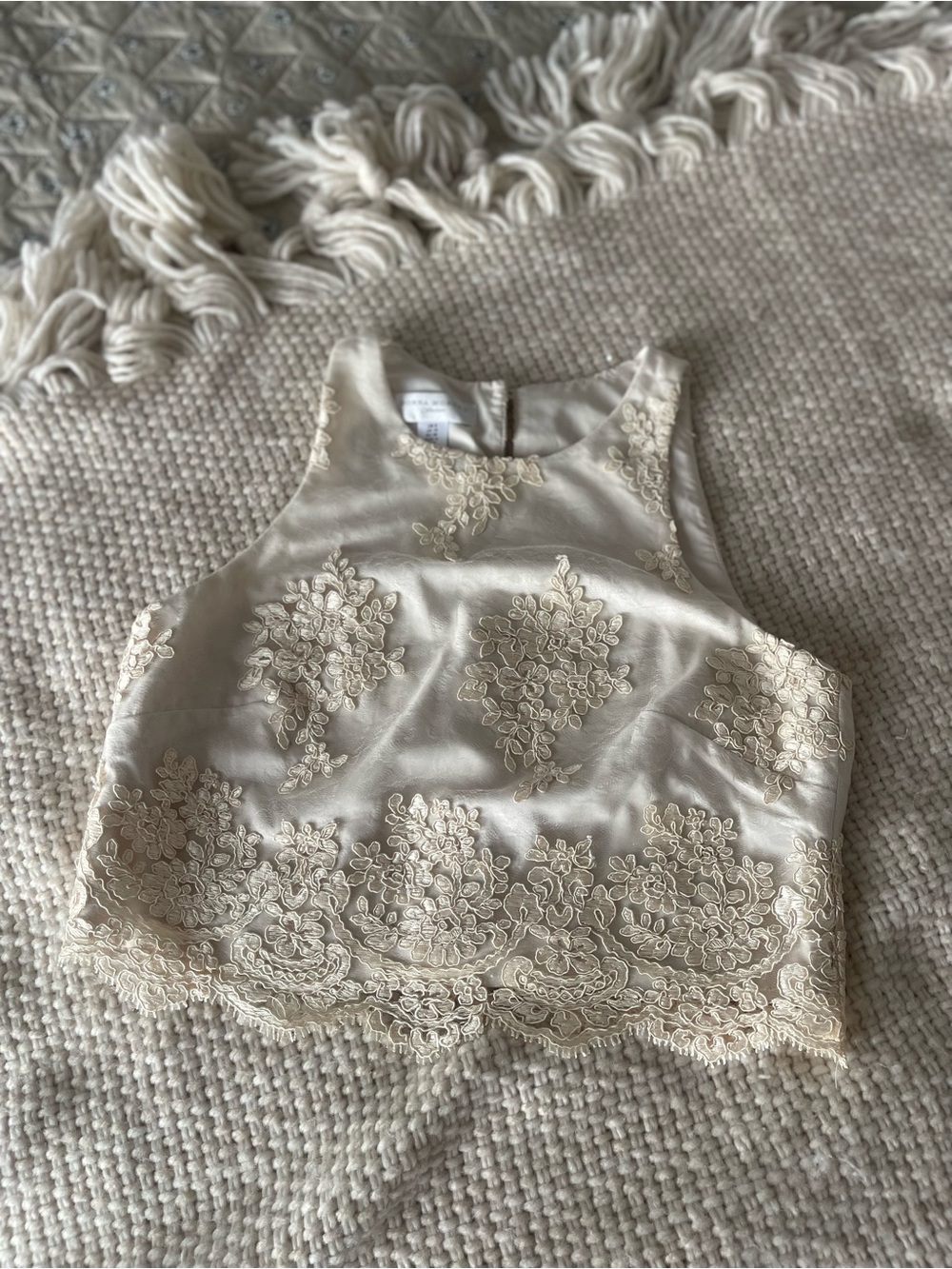 Donna Morgan Cream Lace Appliqué Crop Cami